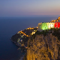 Il Monastero Santa Rosa di Conca dei Marini s'illumina del Tricolore