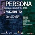 Persona. In the space e in the time