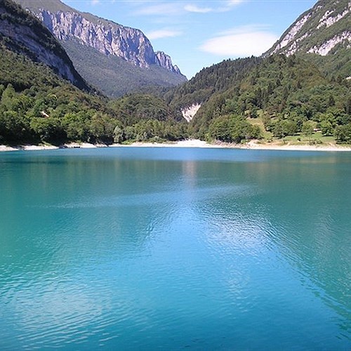 Lago di Tenno<br />&copy; Pagina Facebook